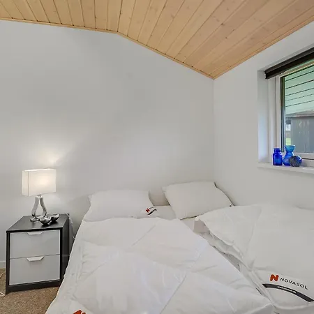 3 Bedroom Stunning In Hejls