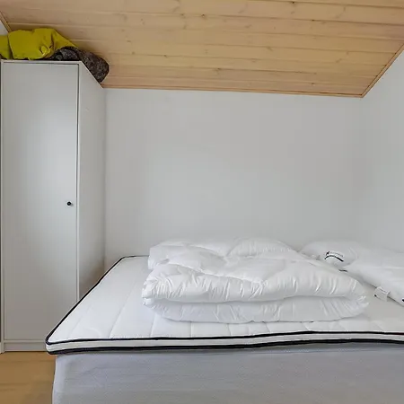 3 Bedroom Stunning In * Hejls