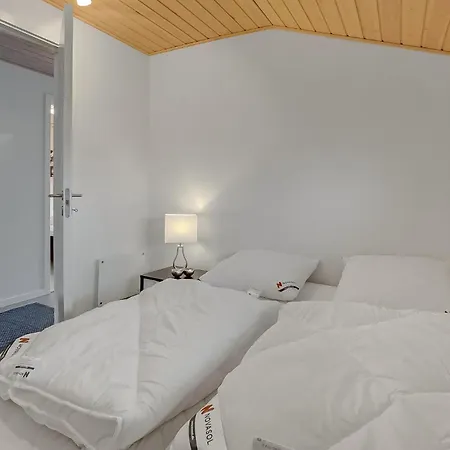 3 Bedroom Stunning In *