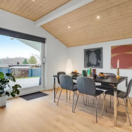 Holiday home 3 Bedroom Stunning In Hejls