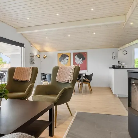 3 Bedroom Stunning In Nyaraló *