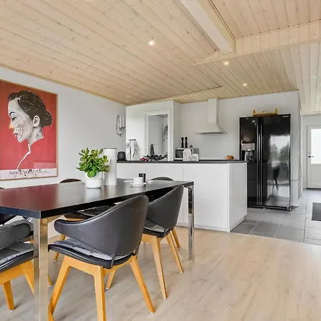 3 Bedroom Stunning In Prázdninový dům