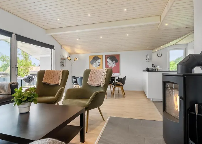 3 Bedroom Stunning In Casa de Férias *